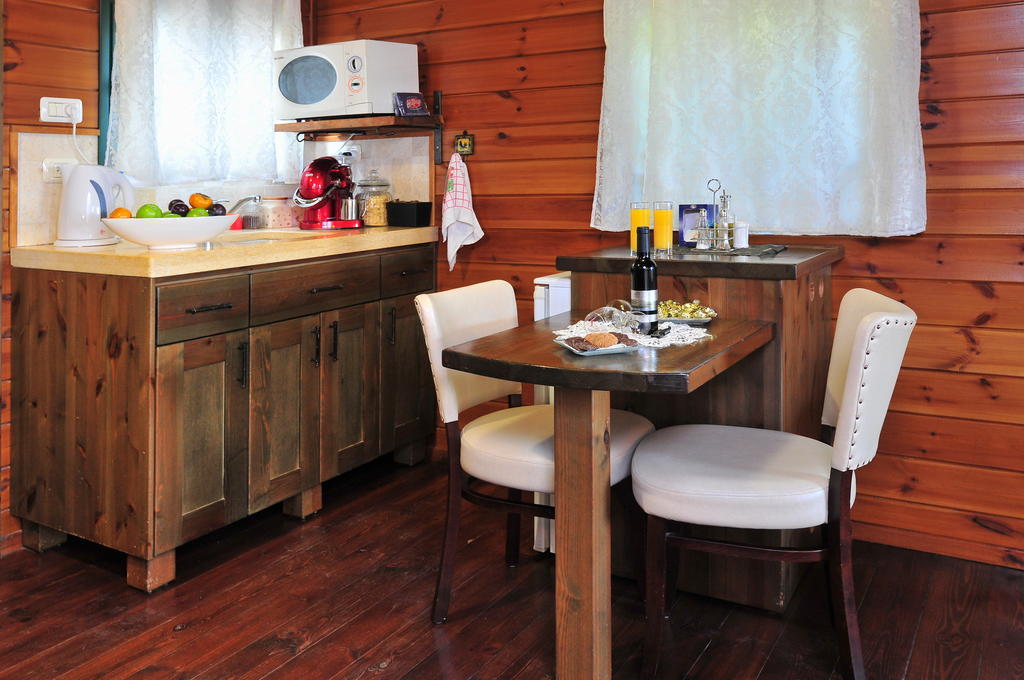 Bikta Banof Apartment Рош Пина Стая снимка